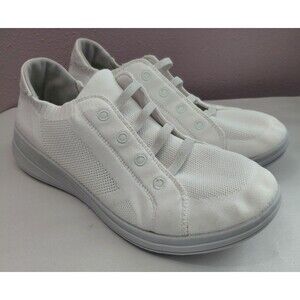 Bzees Golden Knit Slip-On Comfort Sneakers Women's Size 9.5M